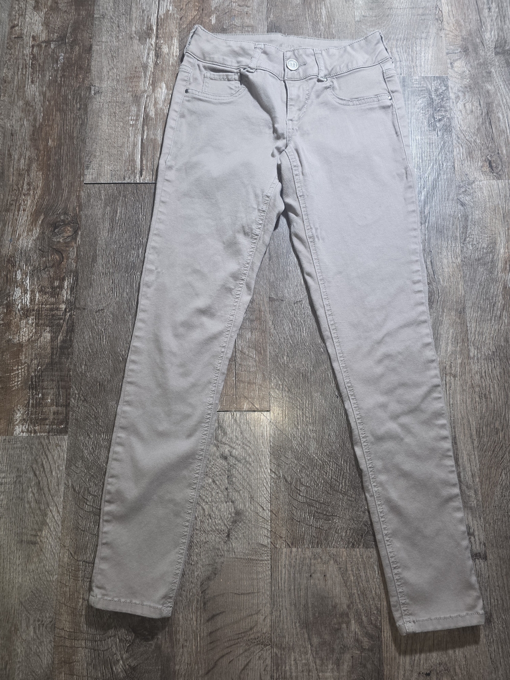 Maurices Skinny Jeans in Light Taupe